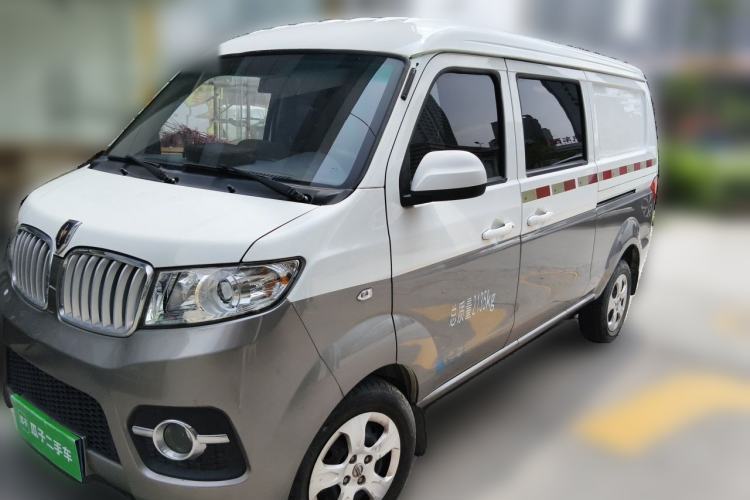 Jinbei Hiace X30 2023 1.5L Business-Style Van 2/5-Seater Air-Conditioned Version SWC15M с пробегом Guazi used car, China used car export, Used car for sale, Used cars, Cheapest cars for sale