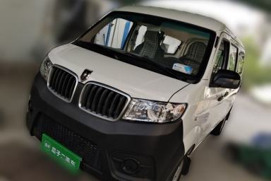 Used Jinbei Hiace X30 2023 1.5L Super-Comfortable Passenger Van 5/6/7-Seater Non-Air-Conditioned Version Model SWC15M