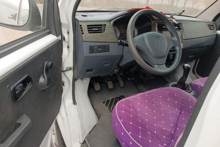 Used Jinbei Hiace X30 2023 1.5L Super-Enjoyment Van 2/5 Seats Non-Air-Conditioned Version SWC15M Driver Seat