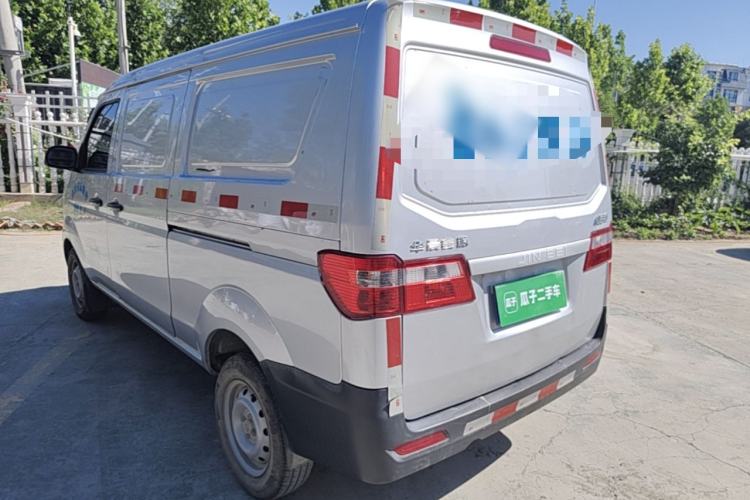 Used Jinbei Hiace X30 2023 1.5L Super-Enjoyment Van 2/5 Seats Non-Air-Conditioned Version SWC15M Exterior 2