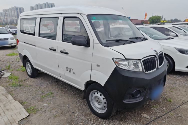 Used Jinbei Hiace X30 2023 1.5L Super-Comfortable Passenger Van 5/6/7-Seater Non-Air-Conditioned Version Model SWC15M Exterior 3
