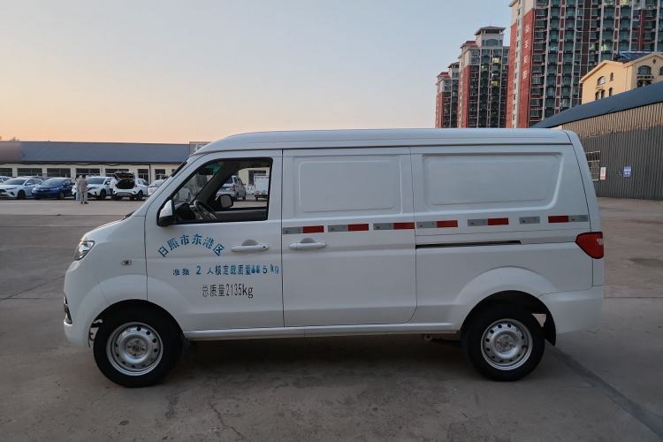 Used Jinbei Hiace X30 2023 1.5L Super-Enjoyment Van 2/5 Seats Non-Air-Conditioned Version SWC15M Exterior 4
