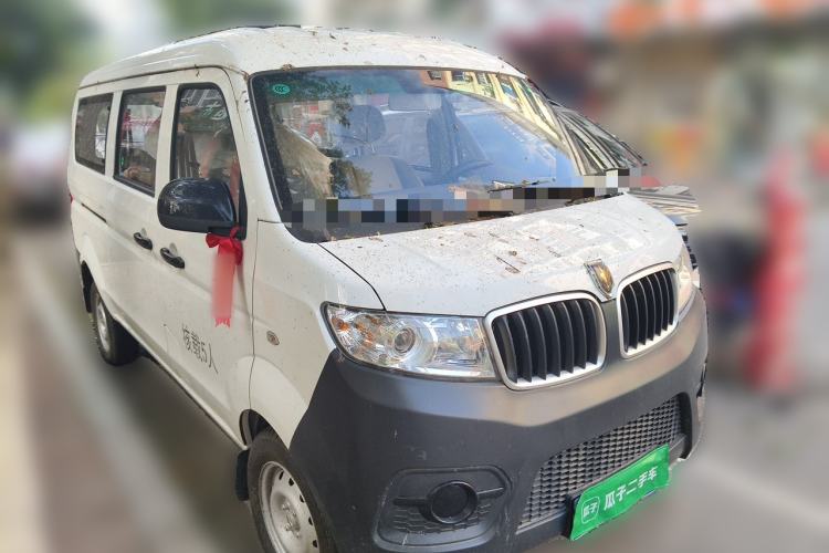 Used Jinbei Hiace X30 2023 1.5L Super-Comfortable Passenger Van 5/6/7-Seater Non-Air-Conditioned Version Model SWC15M Front Right 45 Deg