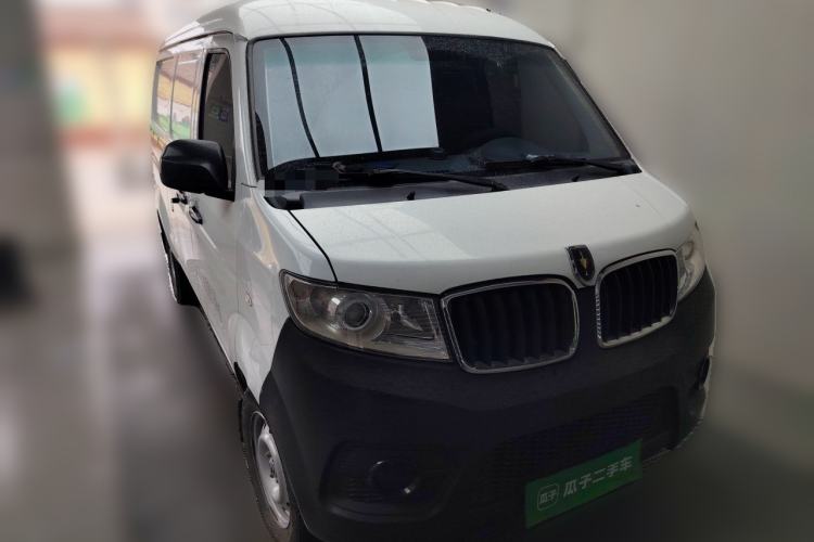 Used Jinbei Hiace X30 2023 1.5L Super-Enjoyment Van 2/5 Seats Non-Air-Conditioned Version SWC15M Front Right 45 Deg