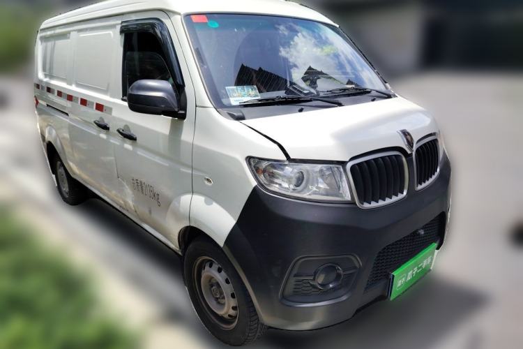 Used Jinbei Hiace X30 2023 1.5L Super-Enjoyment Van 2/5 Seats Non-Air-Conditioned Version SWC15M Front Right 45 Deg