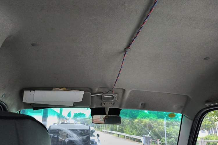 Used Jinbei Hiace X30 2023 1.5L Super-Comfortable Passenger Van 5/6/7-Seater Non-Air-Conditioned Version Model SWC15M Headliner