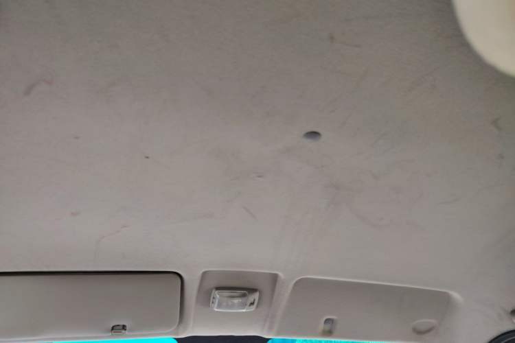 Used Jinbei Hiace X30 2023 1.5L Super-Enjoyment Van 2/5 Seats Non-Air-Conditioned Version SWC15M Headliner