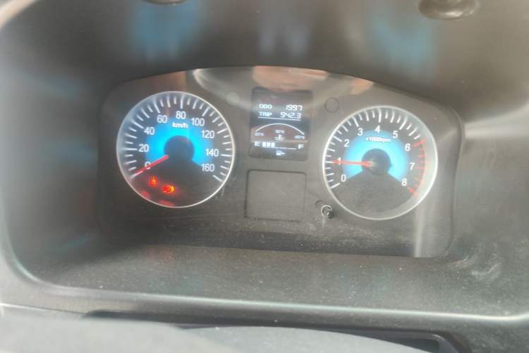 Used Jinbei Hiace X30 2023 1.5L Super-Comfortable Passenger Van 5/6/7-Seater Non-Air-Conditioned Version Model SWC15M Instrument Cluster