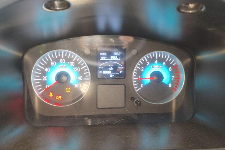 Used Jinbei Hiace X30 2023 1.5L Super-Comfortable Passenger Van 5/6/7-Seater Non-Air-Conditioned Version Model SWC15M Instrument Cluster