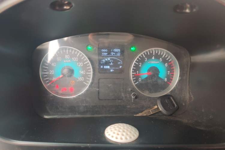 Used Jinbei Hiace X30 2023 1.5L Business-Style Passenger Van 5/6/7-Seater Non-Air-Conditioned Version SWC15M Instrument Cluster
