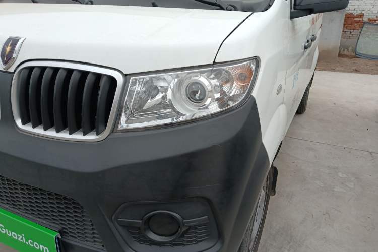 Used Jinbei Hiace X30 2023 1.5L Super-Enjoyment Van 2/5 Seats Non-Air-Conditioned Version SWC15M Left Front Headlight