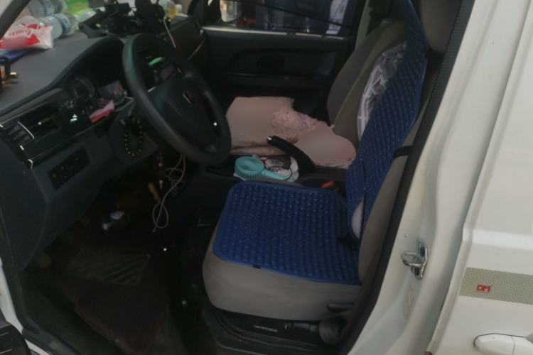 Used Jinbei Hiace X30 2023 1.5L Wealthy Van 2/5-Seater Non-Air-Conditioned Version SWC15M Left Front Seat