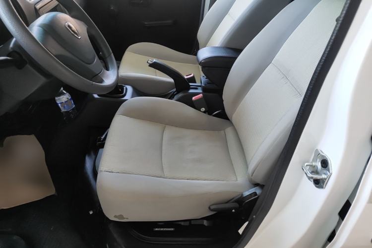 Used Jinbei Hiace X30 2023 1.5L Super-Enjoyment Van 2/5 Seats Non-Air-Conditioned Version SWC15M Left Front Seat