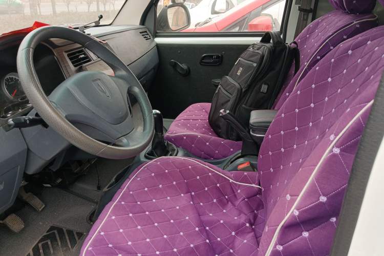Used Jinbei Hiace X30 2023 1.5L Super-Enjoyment Van 2/5 Seats Non-Air-Conditioned Version SWC15M Left Rear Seat