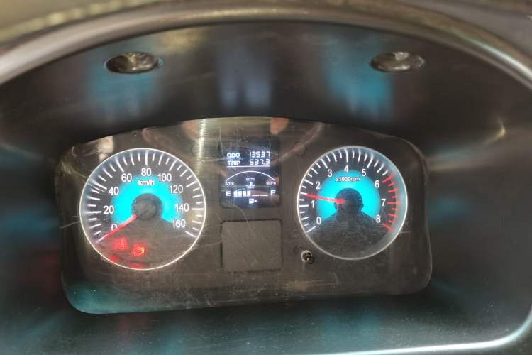 Used Jinbei Hiace X30 2023 1.5L Super-Comfortable Passenger Van 5/6/7-Seater Non-Air-Conditioned Version Model SWC15M Odometer Close Up