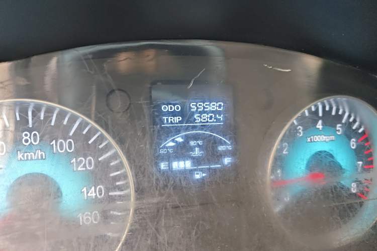 Used Jinbei Hiace X30 2023 1.5L Super-Comfortable Passenger Van 5/6/7-Seater Non-Air-Conditioned Version Model SWC15M Odometer Close Up