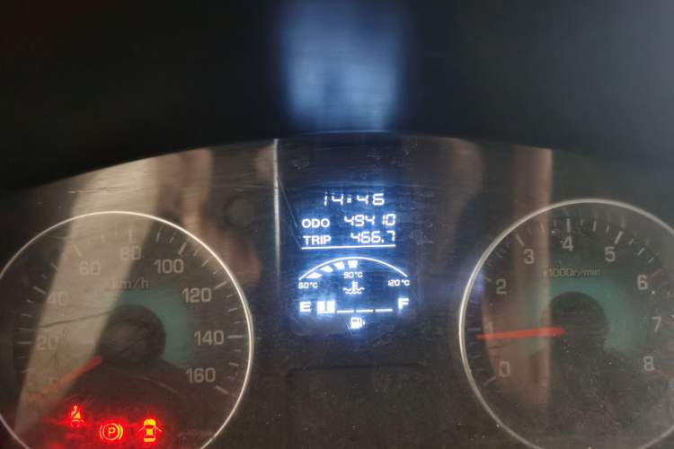 Used Jinbei Hiace X30 2023 1.5L Business-Style Van 2/5-Seater Air-Conditioned Version SWC15M Odometer Close Up