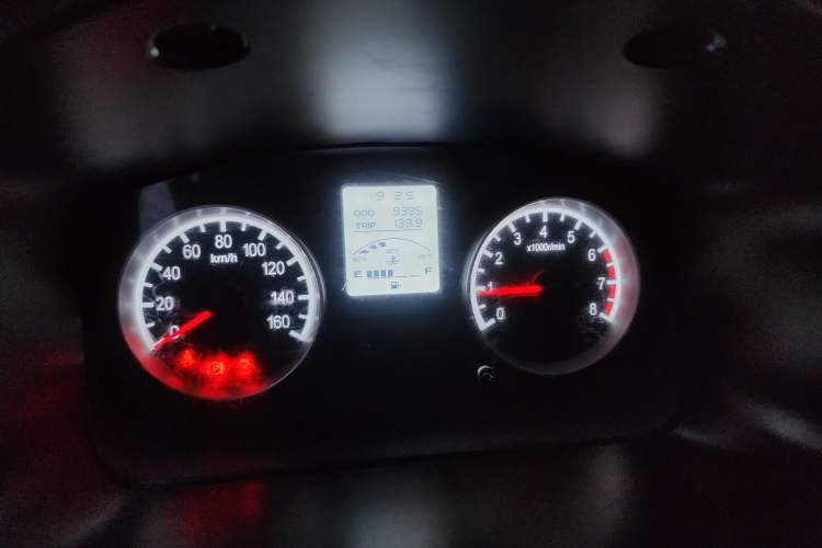 Used Jinbei Hiace X30 2023 1.5L Super-Enjoyment Van 2/5 Seats Non-Air-Conditioned Version SWC15M Odometer Close Up