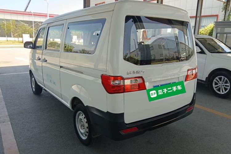 Used Jinbei Hiace X30 2023 1.5L Super-Comfortable Passenger Van 5/6/7-Seater Non-Air-Conditioned Version Model SWC15M Rear Left 45 Deg
