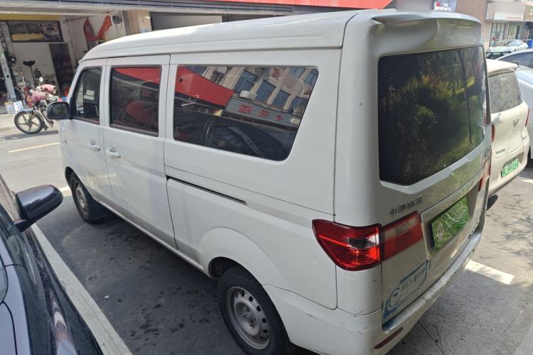 Used Jinbei Hiace X30 2023 1.5L Wealthy-Style Passenger Van 5/6/7-Seater Non-Air-Conditioned Version SWC15M Rear Left 45 Deg