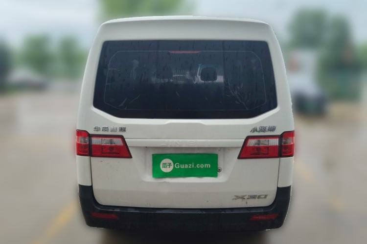 Used Jinbei Hiace X30 2023 1.5L Super-Comfortable Passenger Van 5/6/7-Seater Non-Air-Conditioned Version Model SWC15M Rear