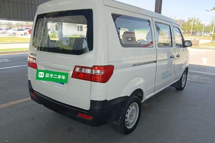 Used Jinbei Hiace X30 2023 1.5L Super-Comfortable Passenger Van 5/6/7-Seater Non-Air-Conditioned Version Model SWC15M Rear Right 45 Deg