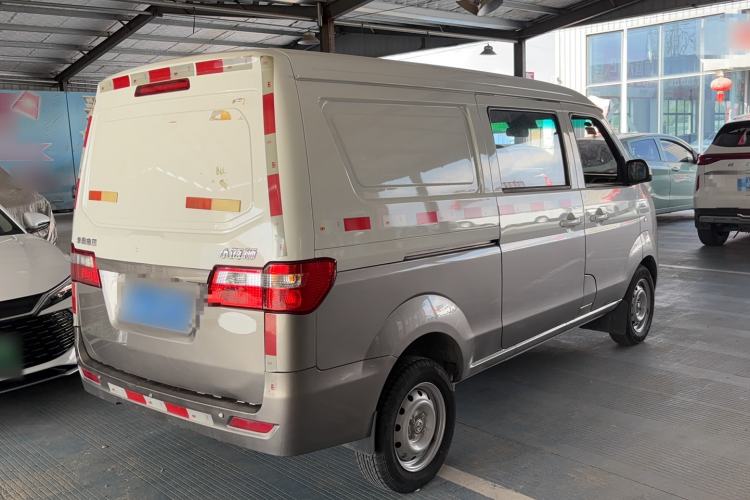 Used Jinbei Hiace X30 2023 1.5L Wealthy Van 2/5-Seater Non-Air-Conditioned Version SWC15M Rear Right 45 Deg