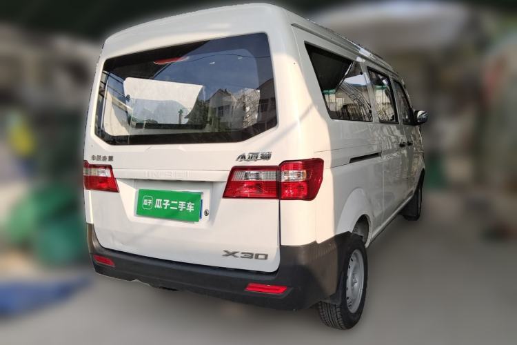 Used Jinbei Hiace X30 2023 1.5L Super-Comfortable Passenger Van 5/6/7-Seater Non-Air-Conditioned Version Model SWC15M Rear Right 45 Deg