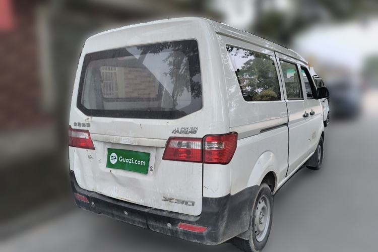 Used Jinbei Hiace X30 2023 1.5L Super-Comfortable Passenger Van 5/6/7-Seater Non-Air-Conditioned Version Model SWC15M Rear Right 45 Deg