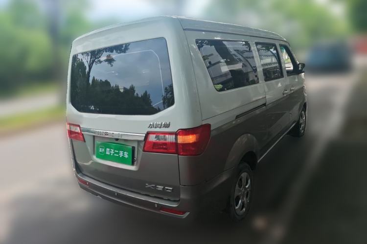Used Jinbei Hiace X30 2023 1.5L Business-Style Passenger Van 5/6/7-Seater Non-Air-Conditioned Version SWC15M Rear Right 45 Deg