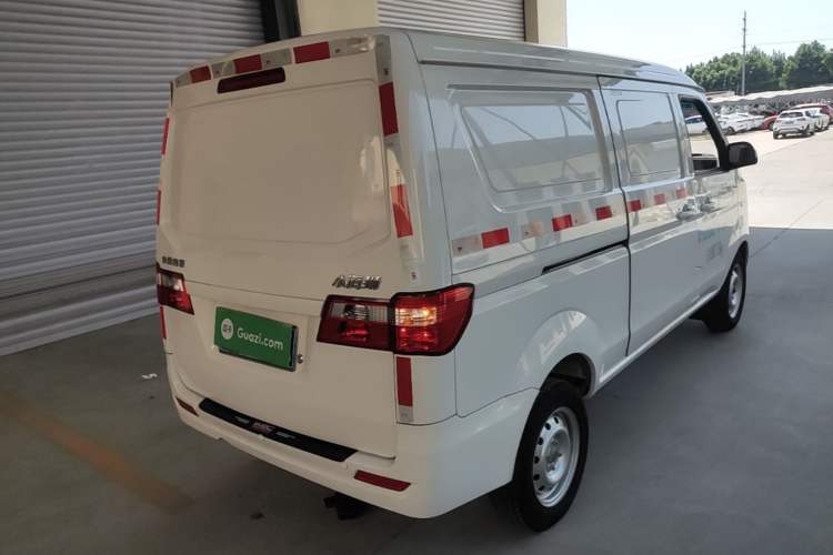 Used Jinbei Hiace X30 2023 1.5L Super-Enjoyment Van 2/5 Seats Non-Air-Conditioned Version SWC15M Rear Right 45 Deg
