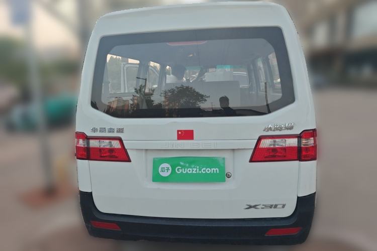Used Jinbei Hiace X30 2023 1.5L Super-Comfortable Passenger Van 5/6/7-Seater Non-Air-Conditioned Version Model SWC15M Rear