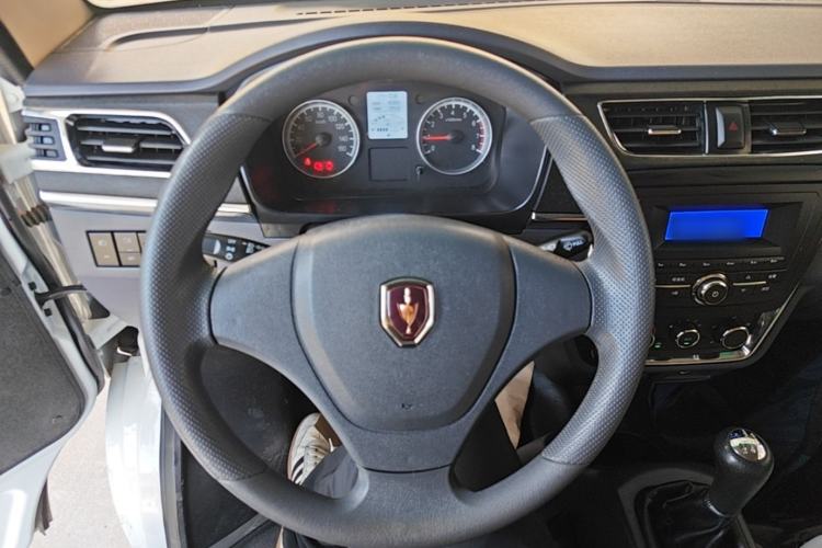 Used Jinbei Hiace X30 2023 1.5L Super-Enjoyment Van 2/5 Seats Non-Air-Conditioned Version SWC15M Steering Wheel
