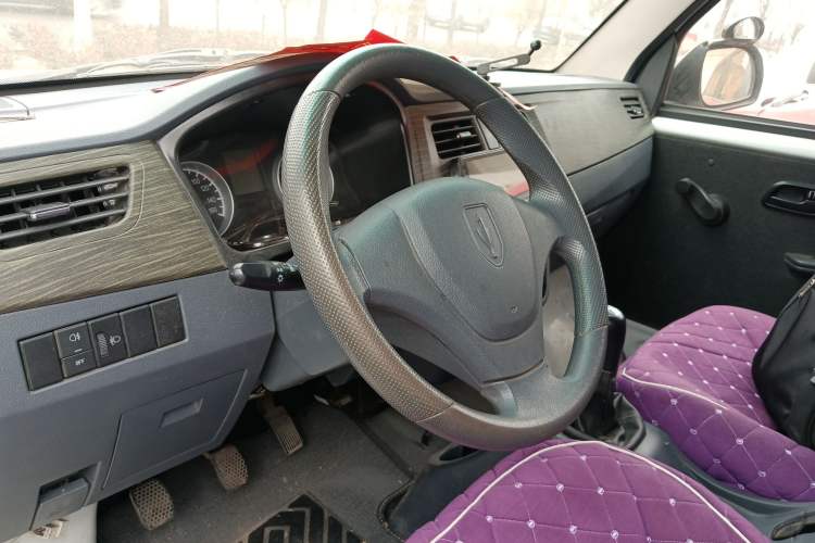Used Jinbei Hiace X30 2023 1.5L Super-Enjoyment Van 2/5 Seats Non-Air-Conditioned Version SWC15M Steering Wheel