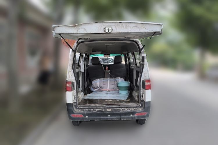 Used Jinbei Hiace X30 2023 1.5L Super-Comfortable Passenger Van 5/6/7-Seater Non-Air-Conditioned Version Model SWC15M Trunk