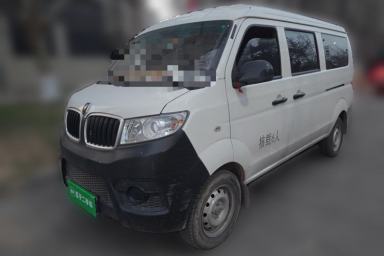 Used Jinbei Hiace X30 2023 1.5L Super-Comfortable Passenger Van 5/6/7-Seater Non-Air-Conditioned Version Model SWC15M