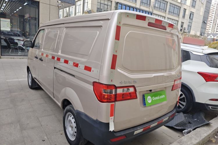 Used Jinbei Hiace X30 2023 1.5L Super-Enjoyment Van 2/5 Seats Non-Air-Conditioned Version SWC15M Exterior 2
