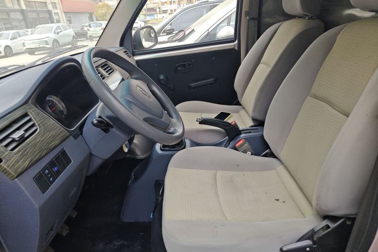Used Jinbei Hiace X30 2023 1.5L Super-Enjoyment Van 2/5 Seats Non-Air-Conditioned Version SWC15M Left Front Seat