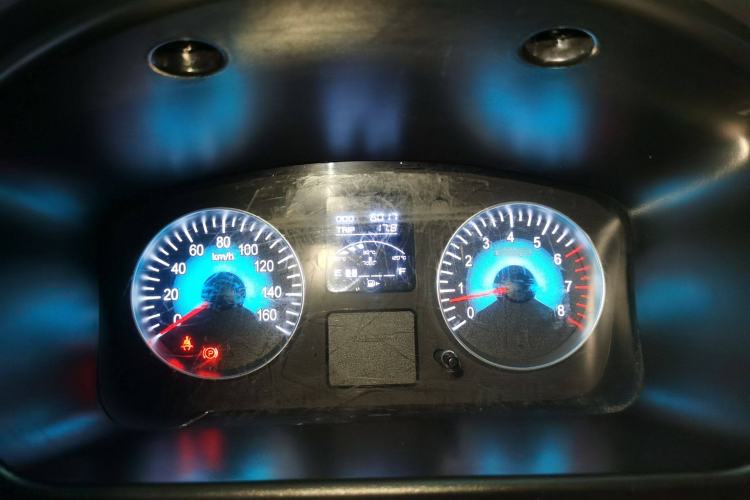 Used Jinbei Hiace X30 2024 1.5L Wealthy-Style Passenger Van 5/6/7 Seater Instrument Cluster