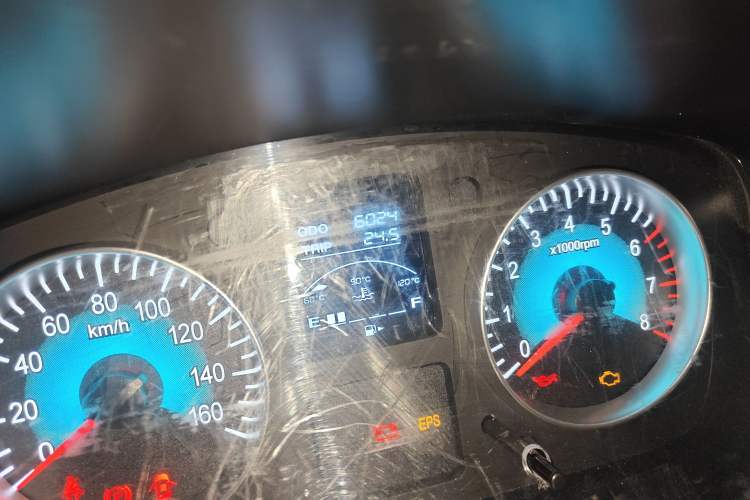 Used Jinbei Hiace X30 2024 1.5L Wealthy-Style Passenger Van 5/6/7 Seater Odometer Close Up