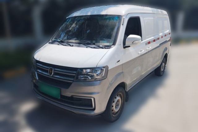 Used Jinbei Hiace X30 2024 1.5L Wealthy Van Model 2/5 Seats with Front-Mounted Air Conditioning