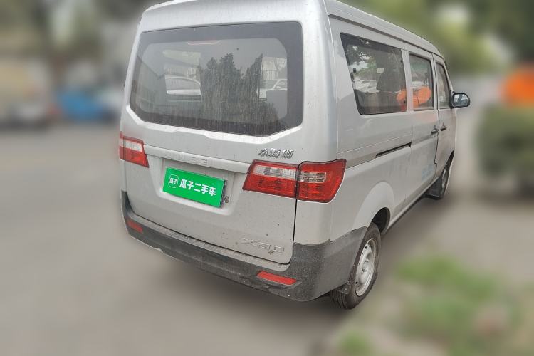 Used Jinbei Hiace X30 2024 1.5L Champion Edition Passenger Vehicle 5/6/7 Seats Rear Right 45 Deg