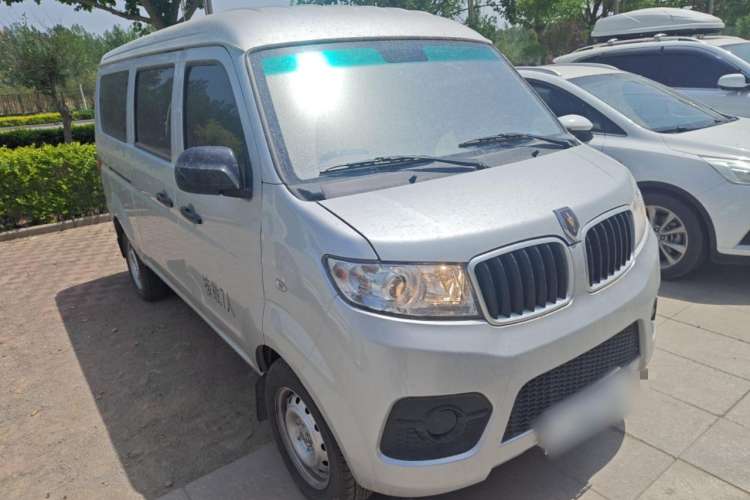 Used Jinbei Hiace X30 2024 1.5L Champion Edition Passenger Vehicle 5/6/7 Seats Exterior 2