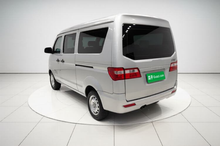 Used Jinbei Hiace X30 2024 1.5L Wealthy-Style Passenger Van 5/6/7 Seater Exterior 3