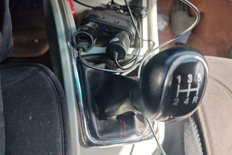 Used Jinbei Hiace X30 2024 1.5L Champion Van 2/5 Seats Gear Lever