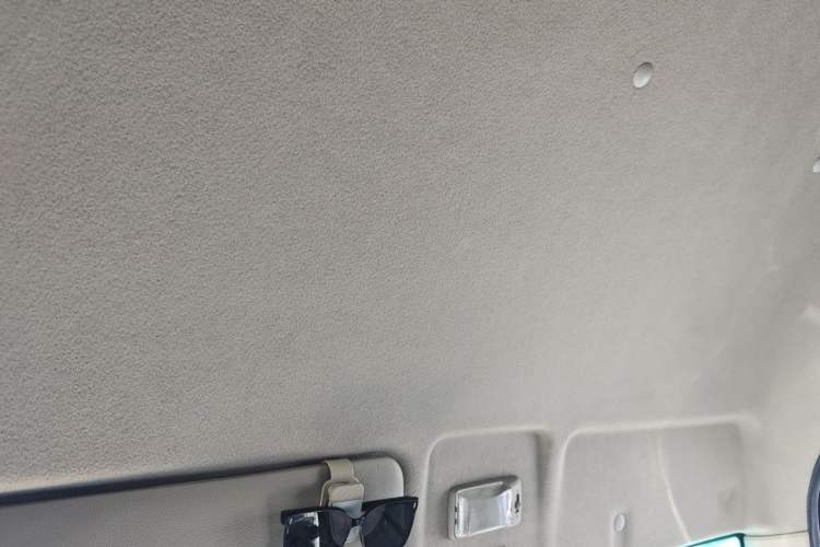 Used Jinbei Hiace X30 2024 1.5L Champion Van 2/5 Seats Headliner