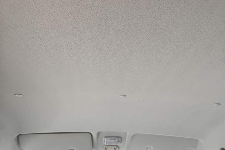 Used Jinbei Hiace X30 2024 1.5L Champion Edition Passenger Vehicle 5/6/7 Seats Headliner