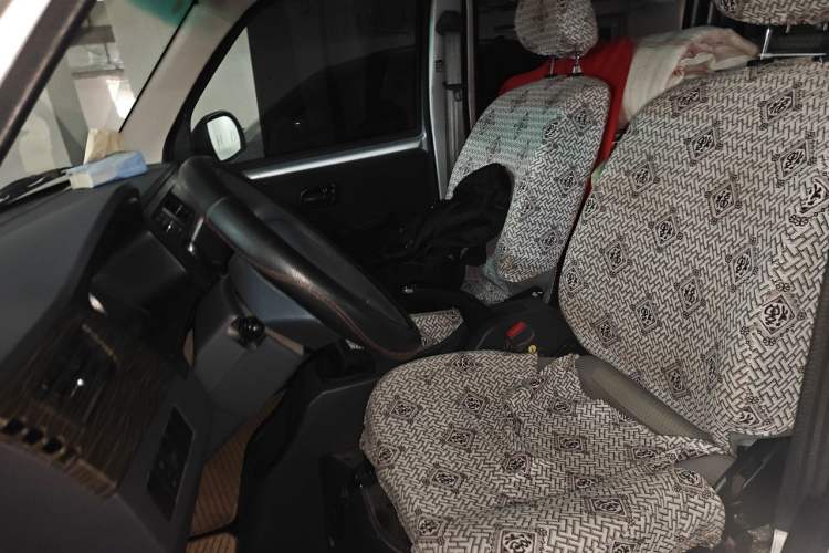 Used Jinbei Hiace X30 2024 1.5L Champion Van 2/5 Seats Left Front Seat