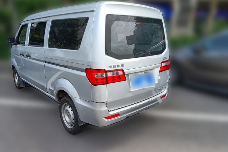 Used Jinbei Hiace X30 2024 1.5L Wealthy-Style Passenger Van 5/6/7 Seater with Front-Mounted Air Conditioning Rear Left 45 Deg