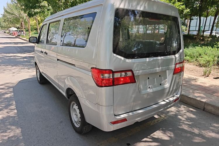 Used Jinbei Hiace X30 2024 1.5L Champion Edition Passenger Vehicle 5/6/7 Seats Rear Left 45 Deg